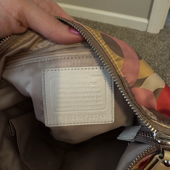 Coach Crossbody Bag - Picture 6 of 6